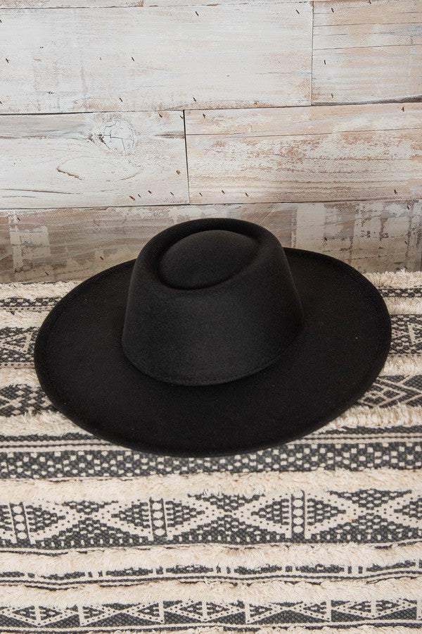 A VINTAGE CLASSIC BOATER HAT - Image 5