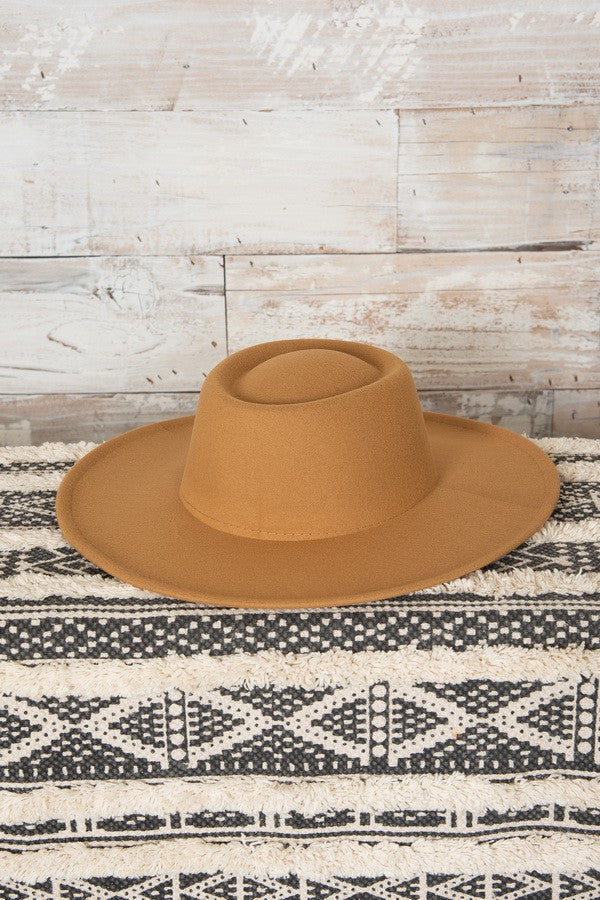 A VINTAGE CLASSIC BOATER HAT - Image 4
