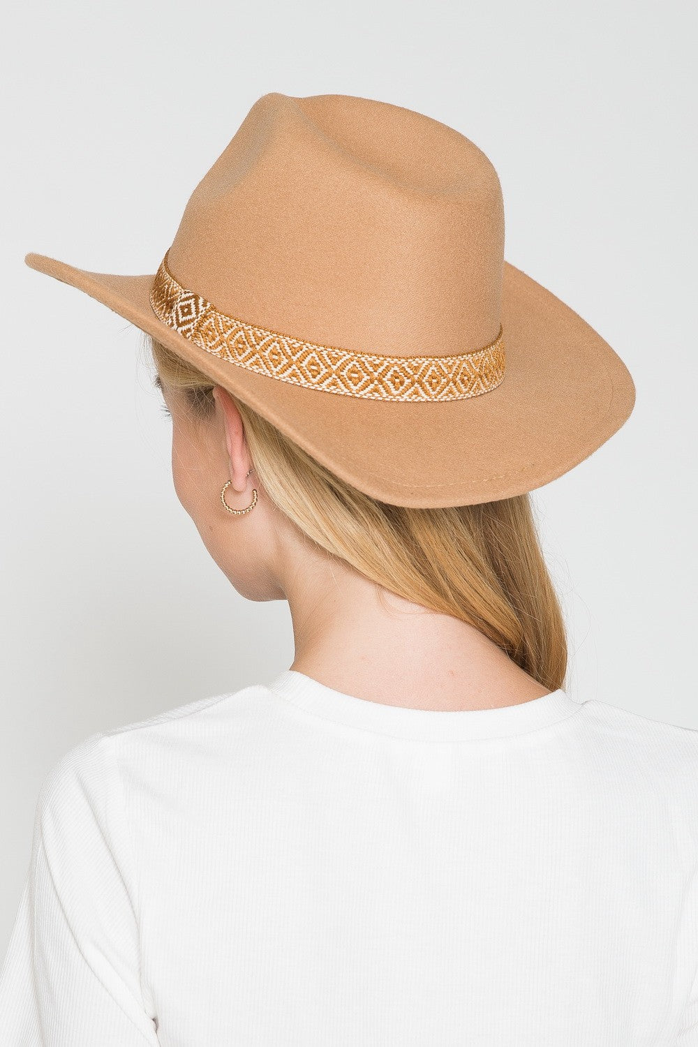 A VINTAGE CLASSIC COW BOY HAT WITH AZTEC TRIM - Image 13