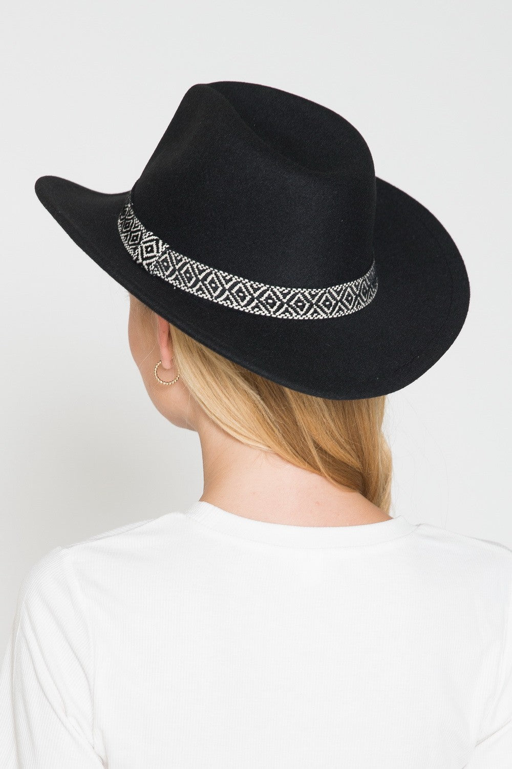 A VINTAGE CLASSIC COW BOY HAT WITH AZTEC TRIM - Image 11
