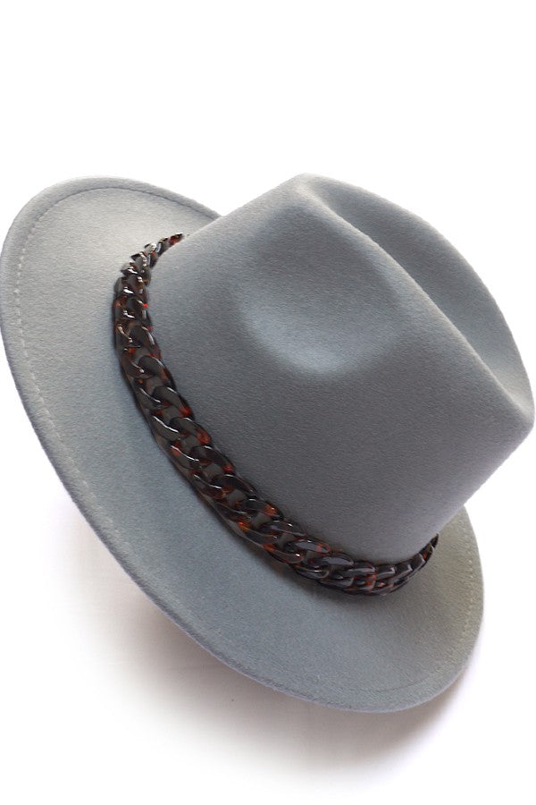 CLASSIC FEDORA HAT WITH TORTOISE CHAIN - Image 10